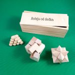 Lesena miselna igra, 3D sestavljanka z napisom